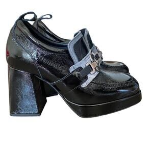 Casta Josh Patent Leather Black Heeled Loafer Gray Silver Buckle size 7 37 90s
